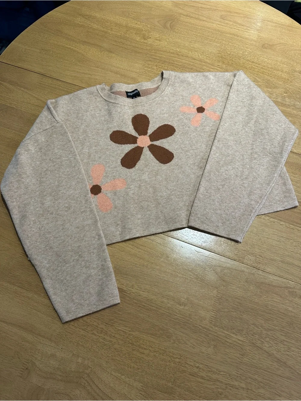 Originality Brand Beige Knit Cropped Sweater with Brown and Peach Flowers Size L